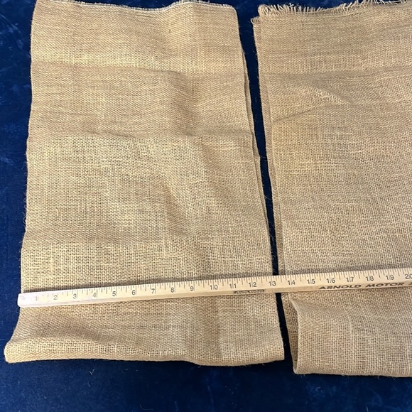 2 Pc Burlap Runners - Picture 2 of 4